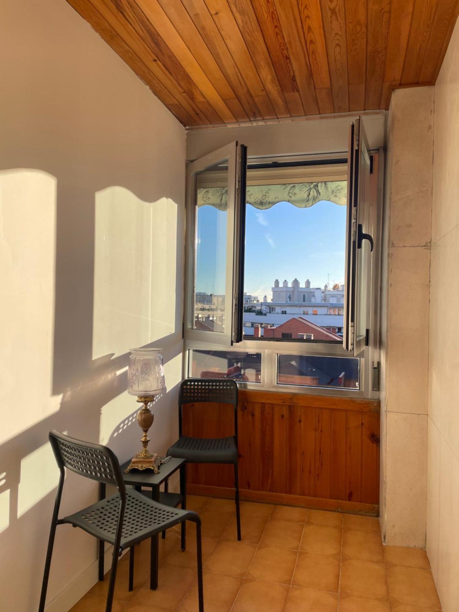 Private Rooms Madrid Atocha Exterior photo